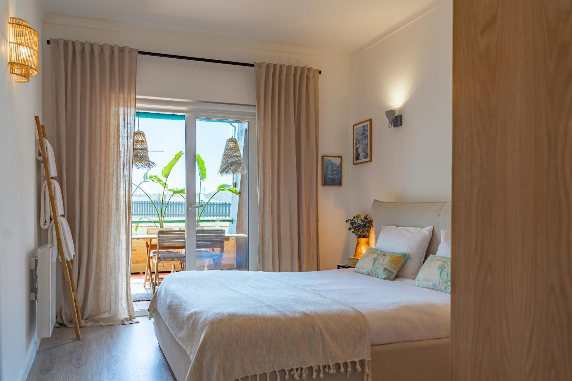 Surf Guesthouse - 7Min Walk To The Beach Pataias Εξωτερικό φωτογραφία