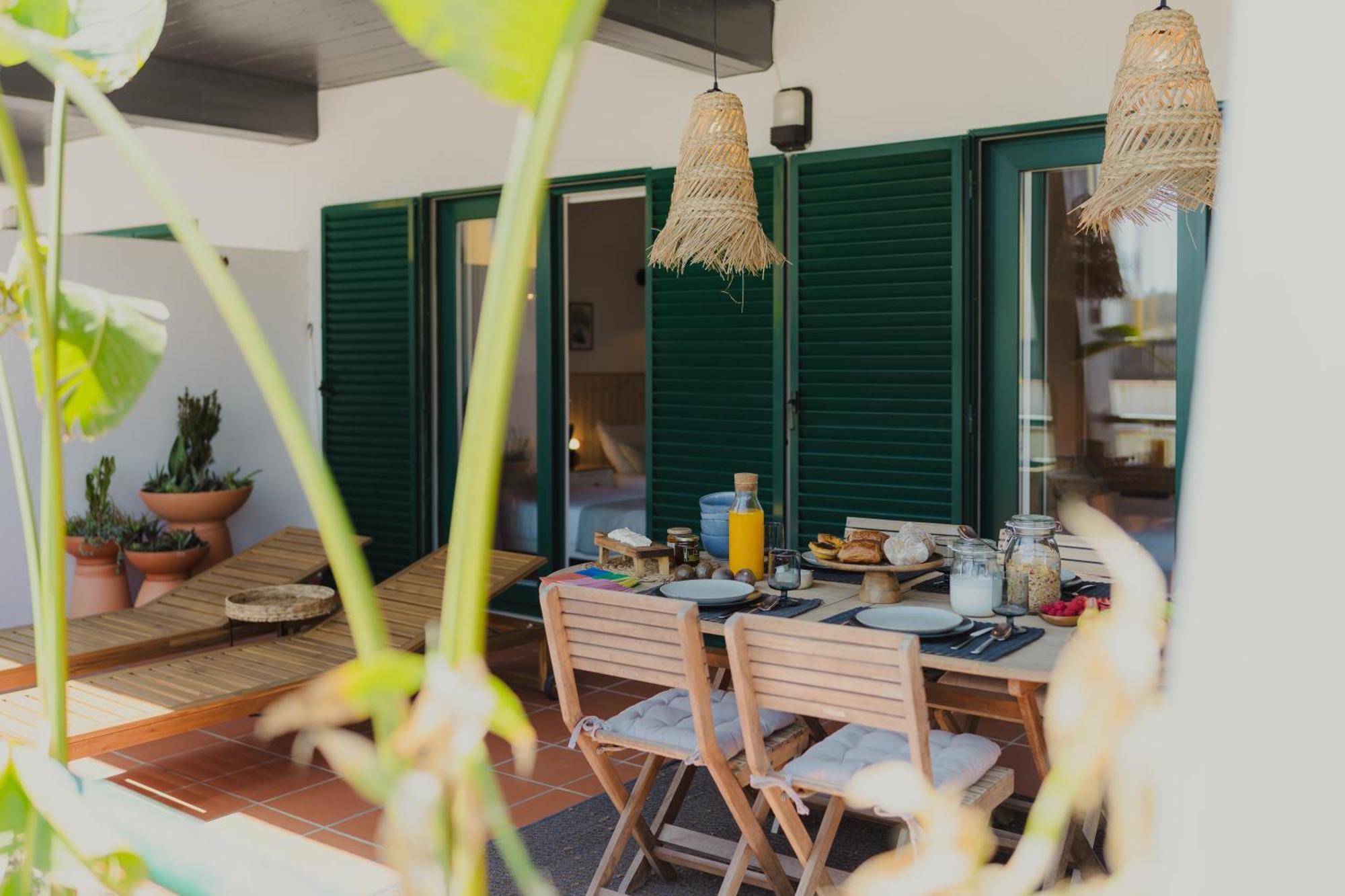 Surf Guesthouse - 7Min Walk To The Beach Pataias Εξωτερικό φωτογραφία