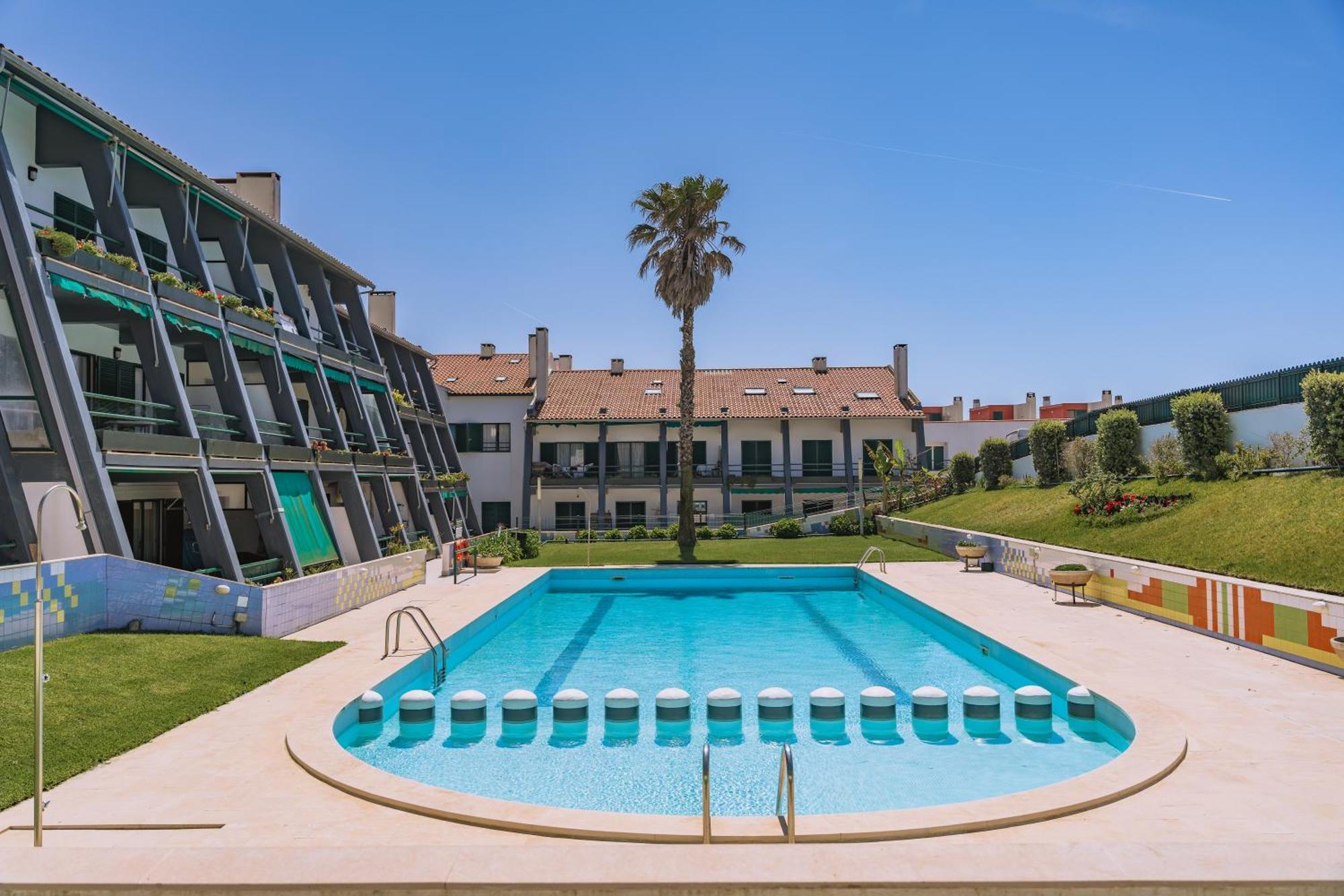 Surf Guesthouse - 7Min Walk To The Beach Pataias Εξωτερικό φωτογραφία